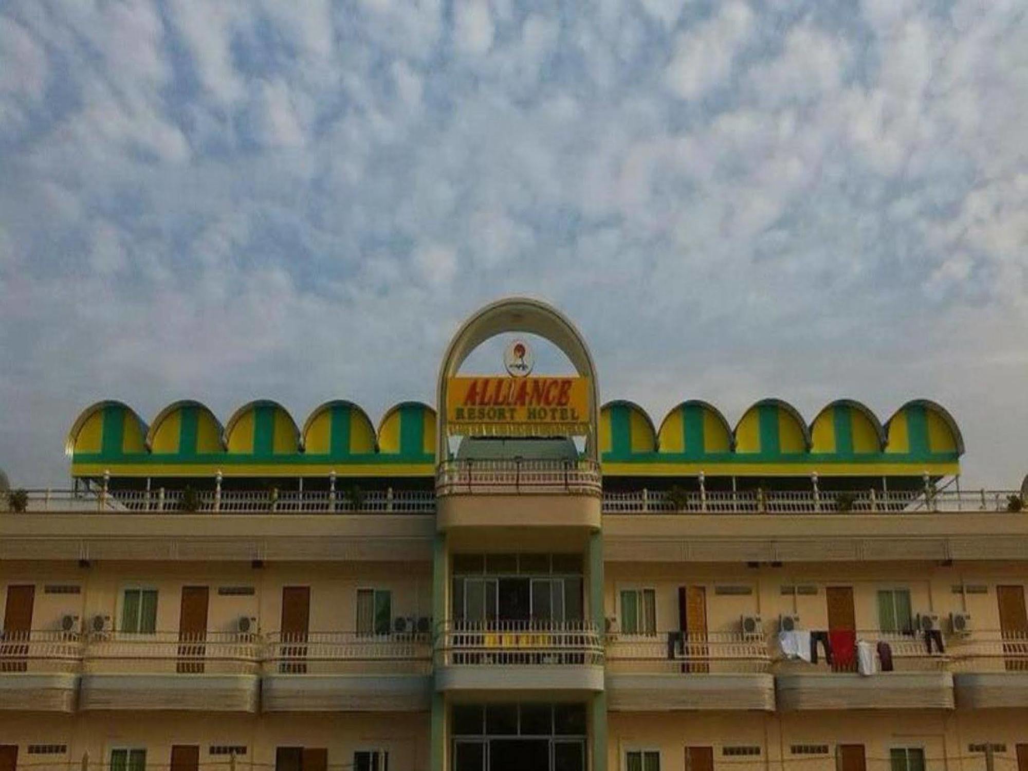 Alliance Resort Hotel Chaung Thar Εξωτερικό φωτογραφία